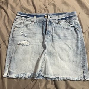 Distressed denim skirt!